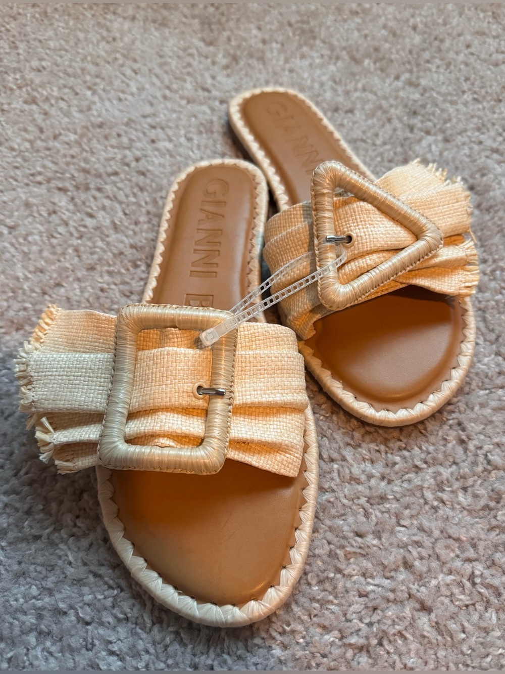 Gianni Bini NWT Woven Sandals